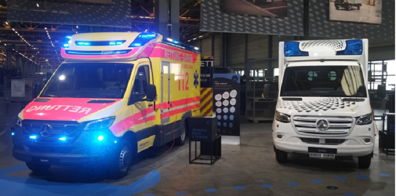 Перевозка пассажиров на Mercedes-Sprinter: больных и здоровых